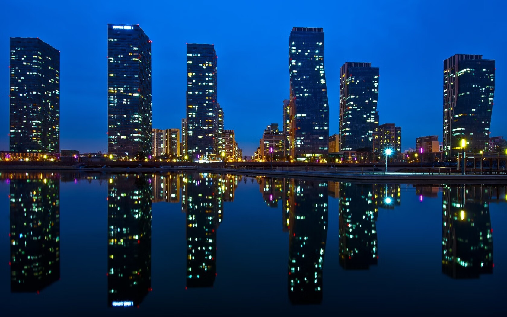 凯撒酋长引进外援球员,增强球队实力,恺撒酋长