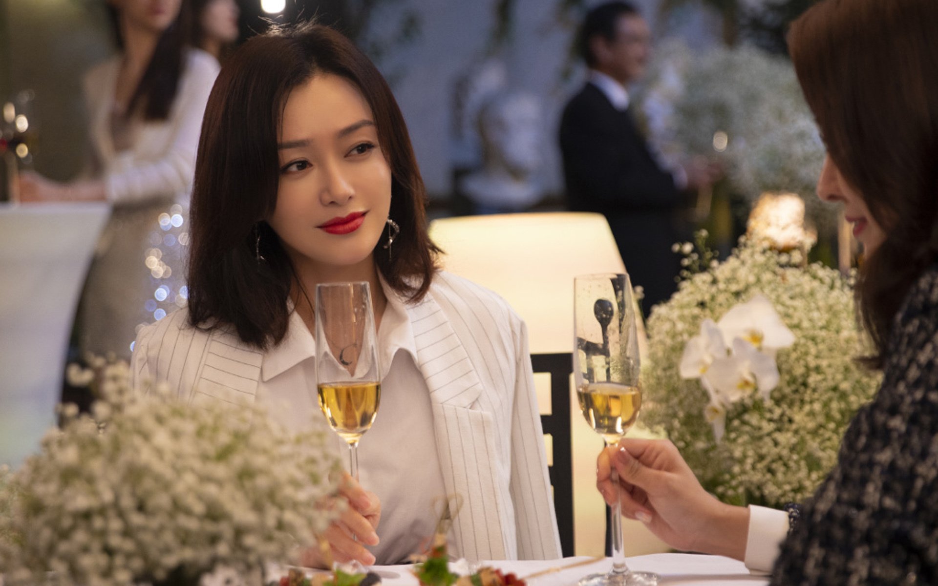 AYX官网-步行者力克快船，总决赛中哈利伯顿砍下47分，快船33分大胜步行者