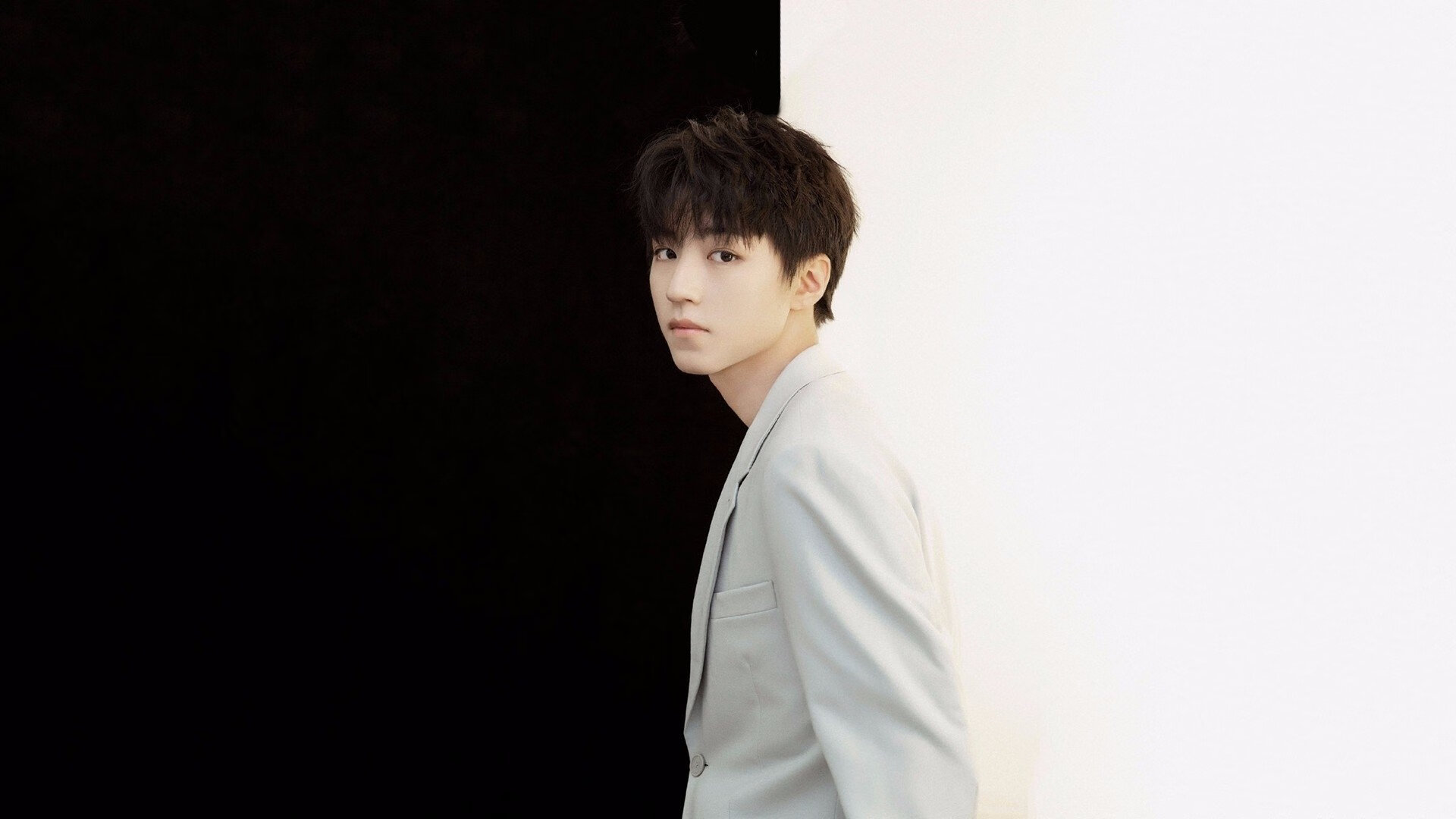 国王替补席表现抢眼成关键胜负手,国王转会