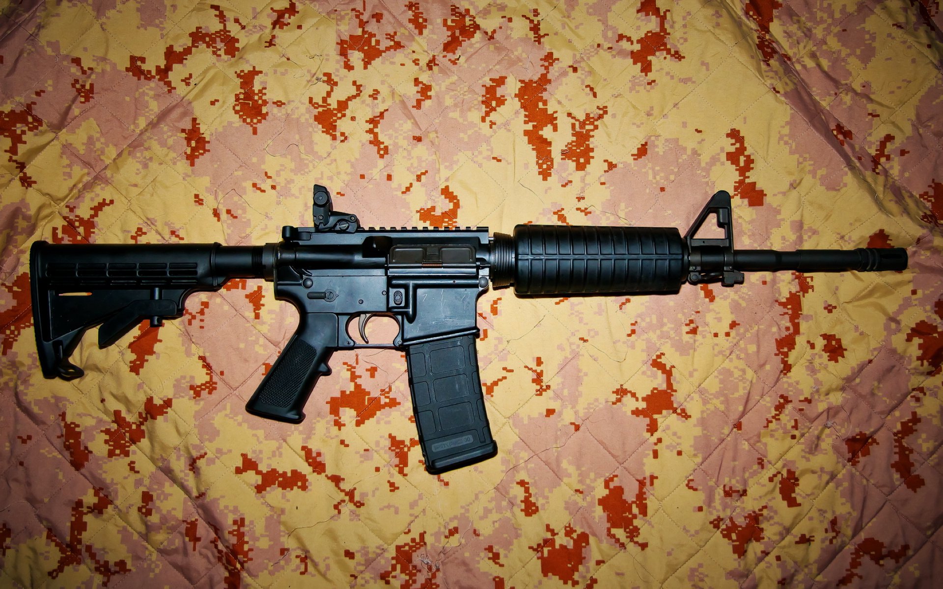 瑞·弗兰：他是全黑队“攻防一体”的代表，每次出场都充满威胁