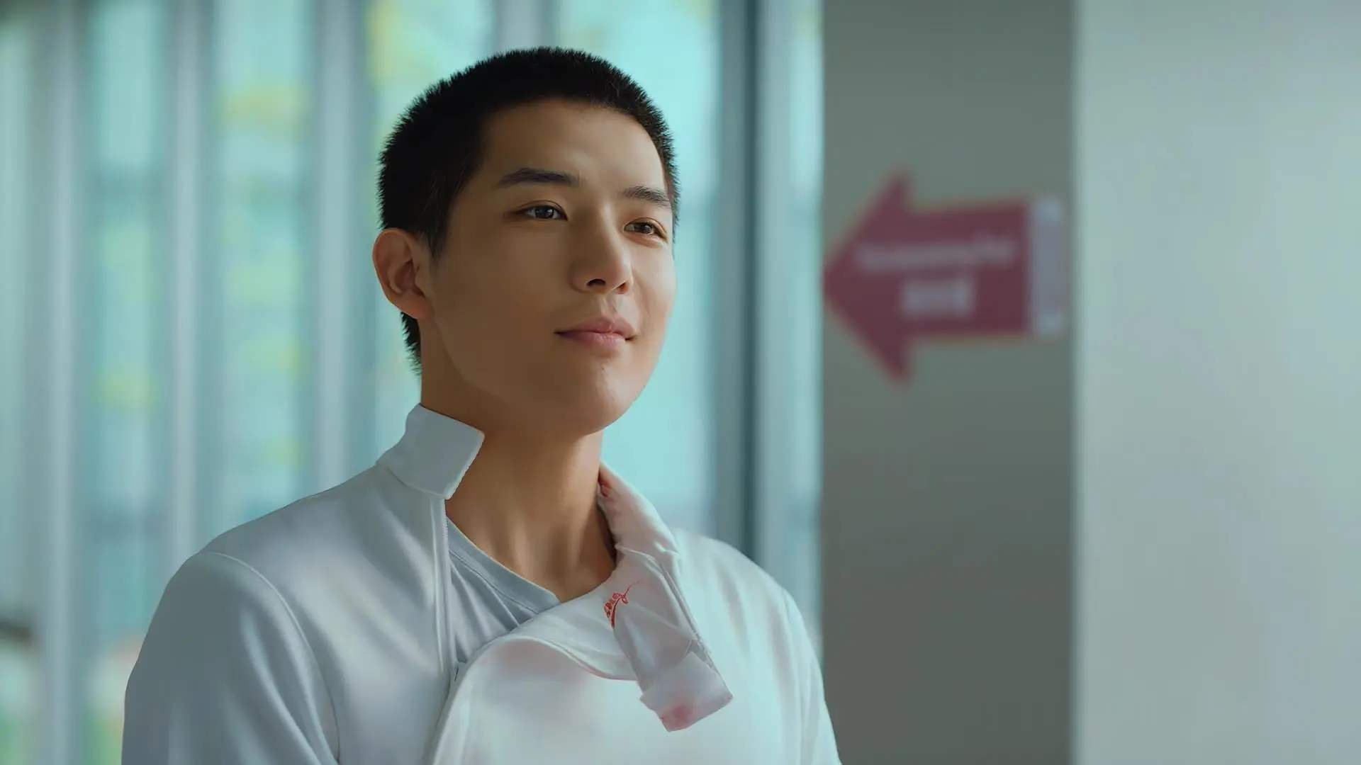 爱游戏登录入口-莱德基展现强大心理素质与体能，莱德基实力