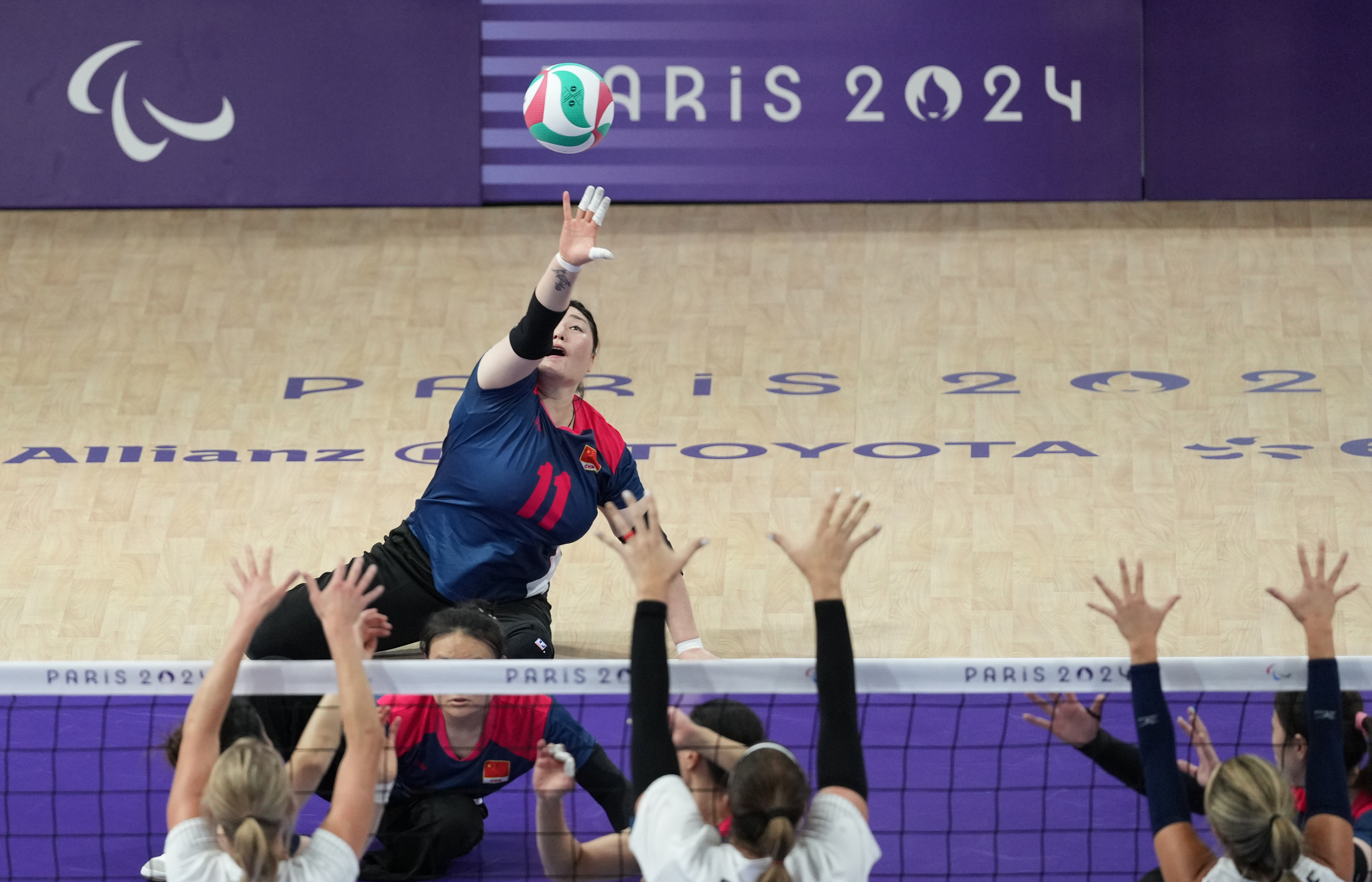 包含AYX爱游戏：中国女篮：传承女篮精神，永不放弃，为国争光，创造辉煌的词条