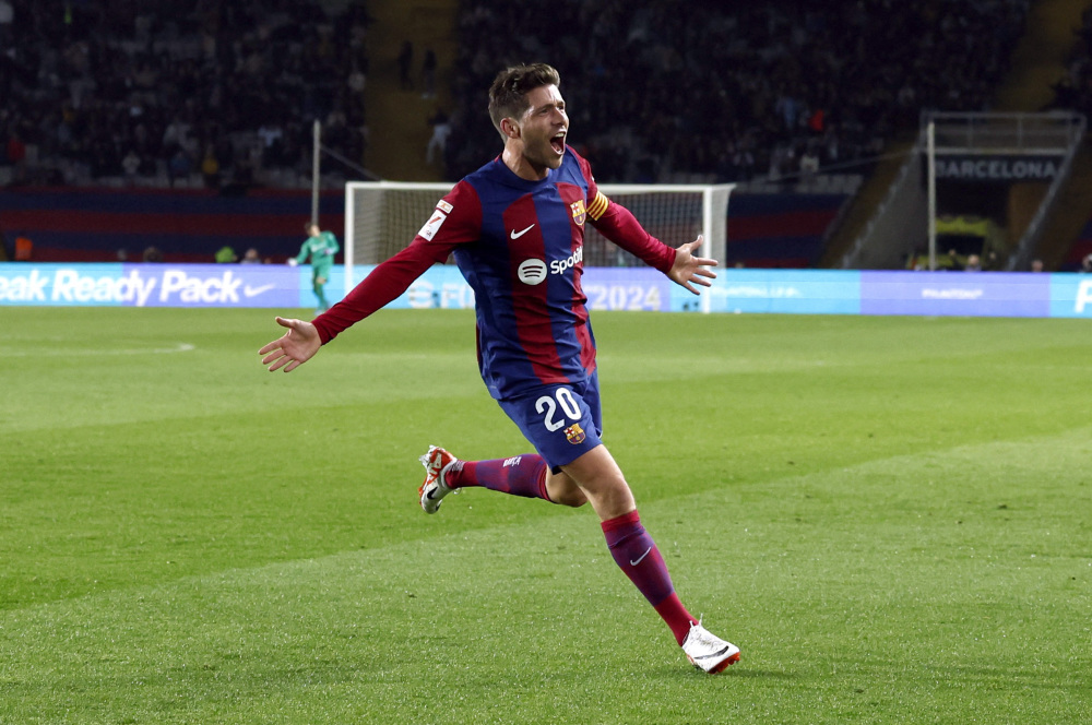 爱游戏体育:西甲阿尔梅里亚的进攻火力与战术调整的简单介绍 爱游戏体育:西甲阿尔梅里亚的进攻火力与战术调整的简单介绍