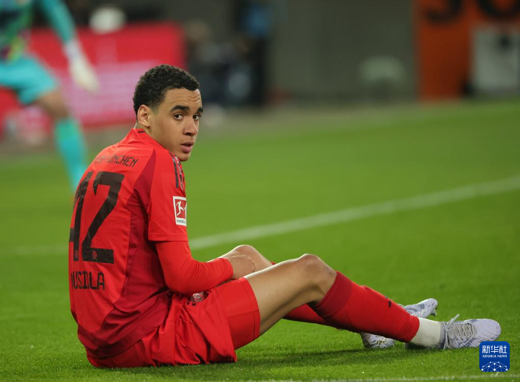 爱游戏体育:德甲的文化内涵：足球与社会的关系的简单介绍