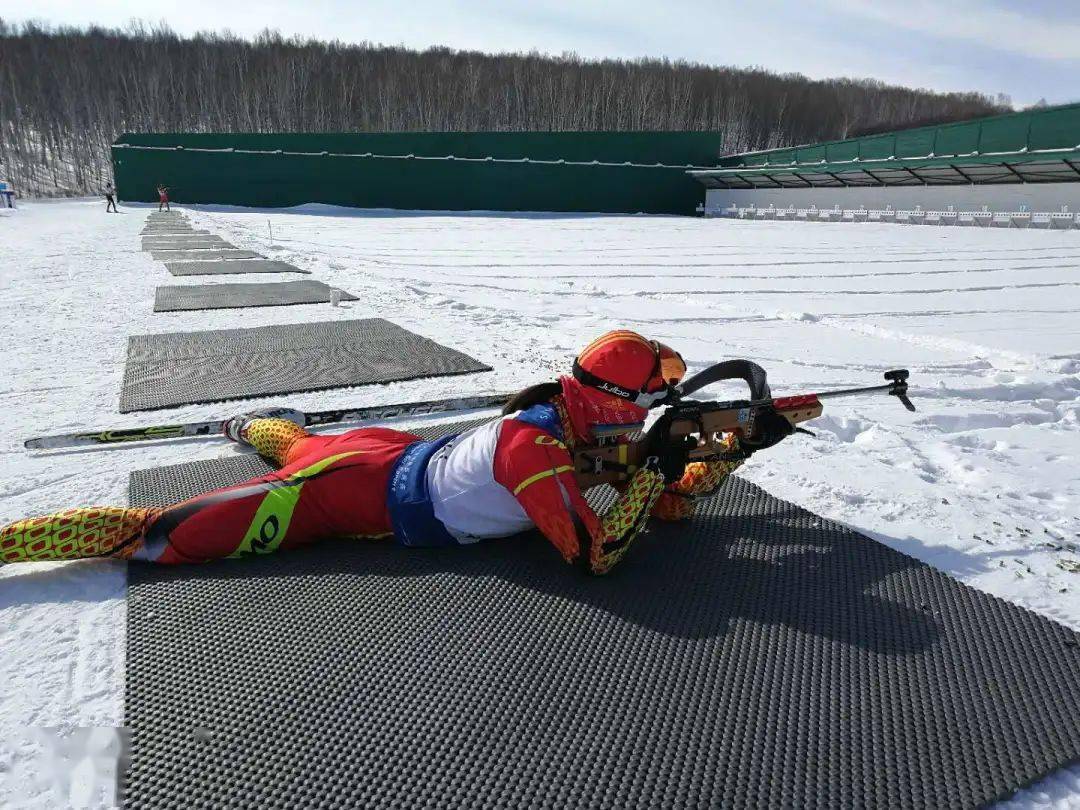 爱游戏:冬季两项世界杯，射击滑雪完美结合的简单介绍